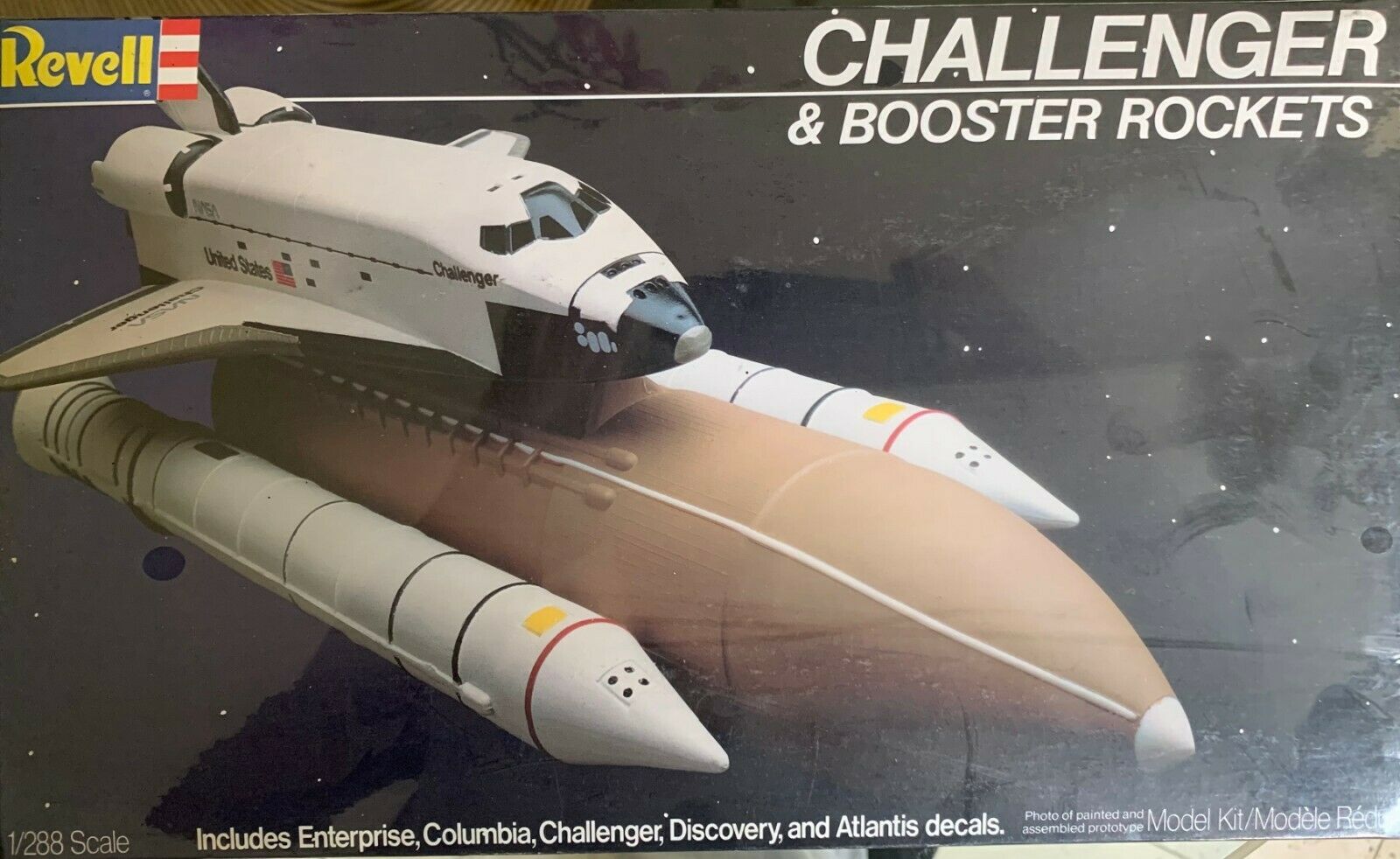 Revell Challenger  & Booster Rockets  Model Kit 4528 Unopened!!