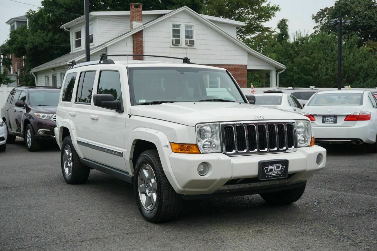 2008 Jeep Commander Limited 4x4 4dr Suv 2008 Jeep Commander, White With 120766 Miles Available Now!