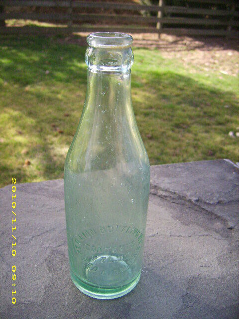 Vintage Antique Red Lion Pa Aqua Glass Embossed Soda Bottle (2of2)